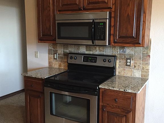 2nd image of 506 Cumberland Trl