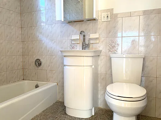 Rented by Brown Harris Stevens | media 12