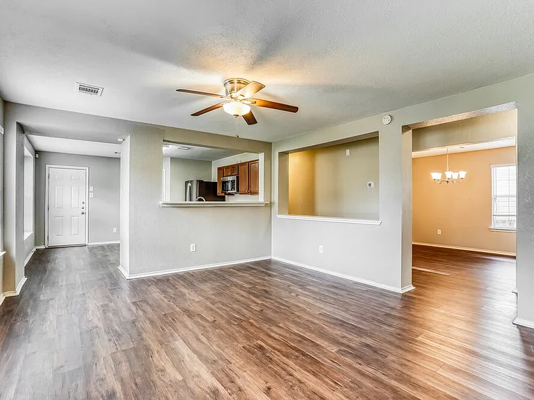20619 Tayman Oaks Dr — Photo 4