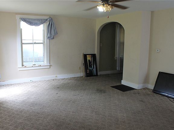 3rd image of 309 Tecumseh St