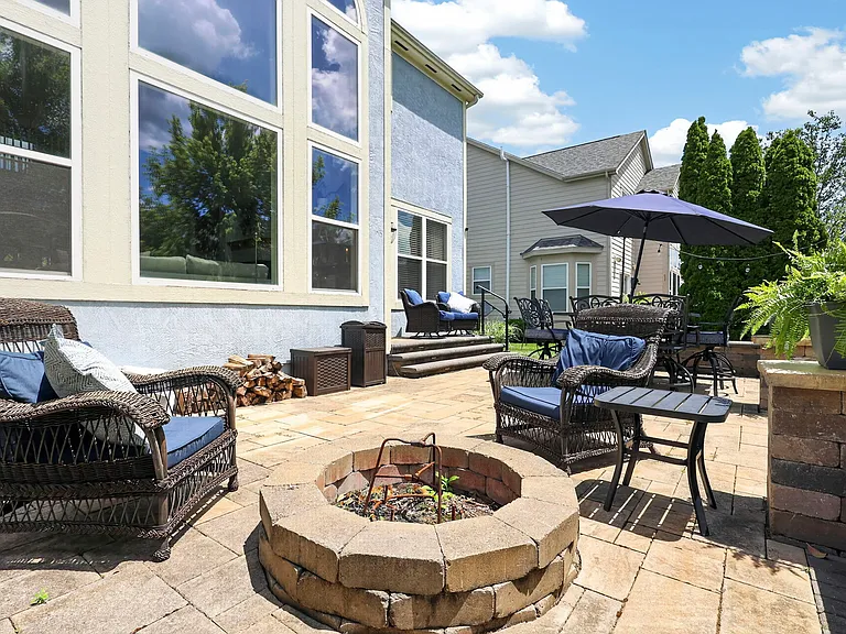 3811 Pine Bank Dr — Photo 46