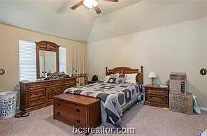 3 bed, 1184 sqft, $1,950 — Photo 4