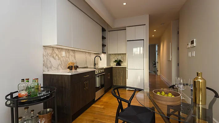 Rented by Nooklyn NYC LLC | media 4