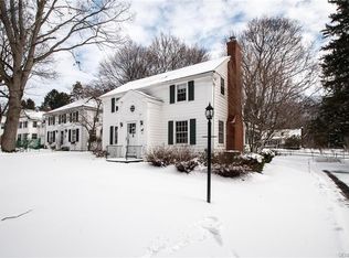 134 Colonial Village Rd, Rochester, NY 14625