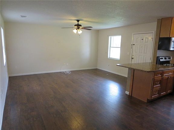 2nd image of 307 E Pine St