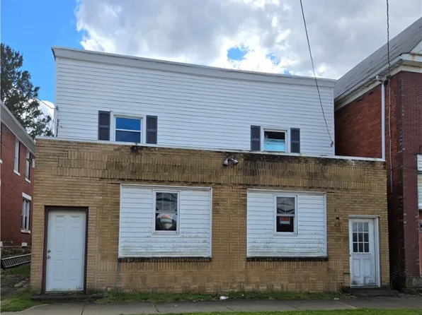 92 Main St, Black Lick, PA 15716