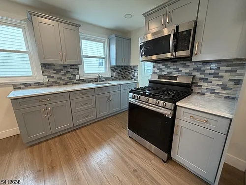 21 Hensler St #3 Photo 1