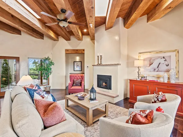 34 Camino De Vecinos, Santa Fe, NM 87507