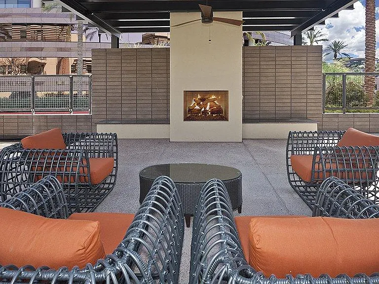 The Moderne — Photo 15
