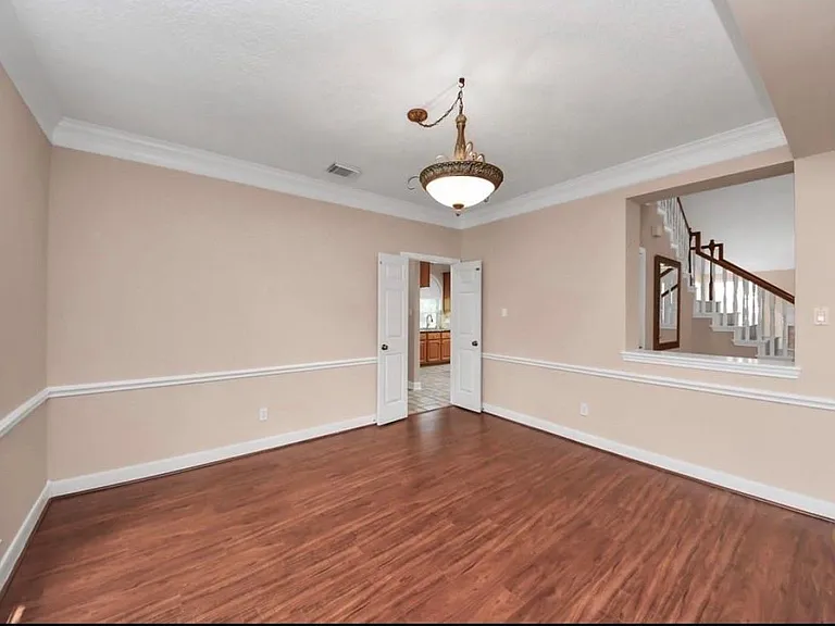 1003 Clarenda Falls Dr — Photo 10