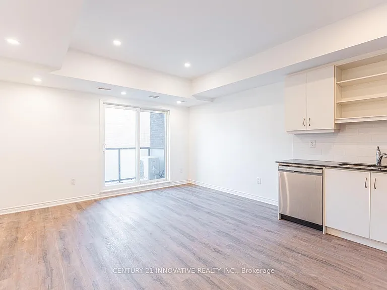 2791 Eglinton Ave E #511 — Photo 5