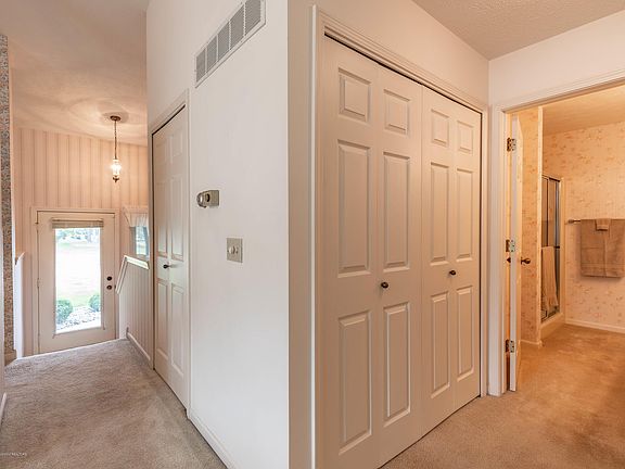 4th image of 1224 Brookside Dr #73