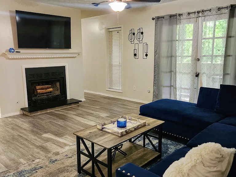 905 Wynnes Ridge Cir SE #905 — Photo 7