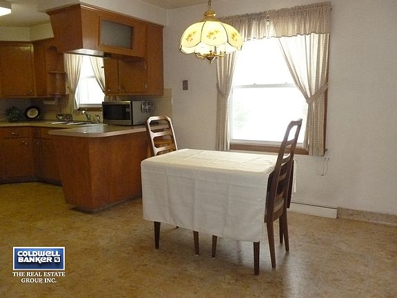 Find a generous dining area..