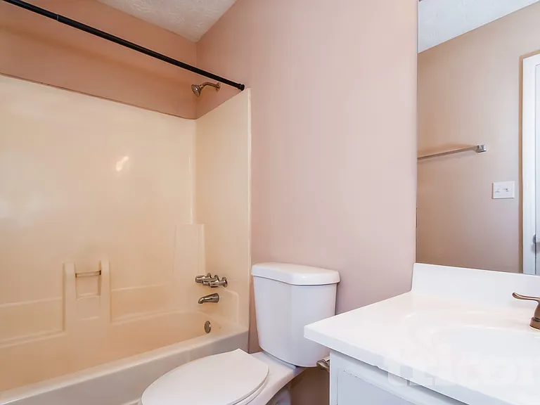3341 Goldenchain Dr — Photo 15