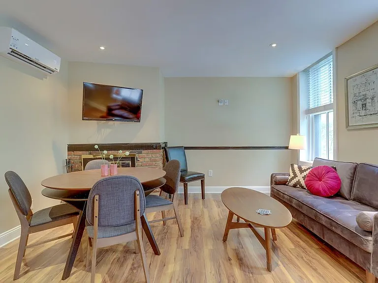 113 C St SE #3 — Photo 6