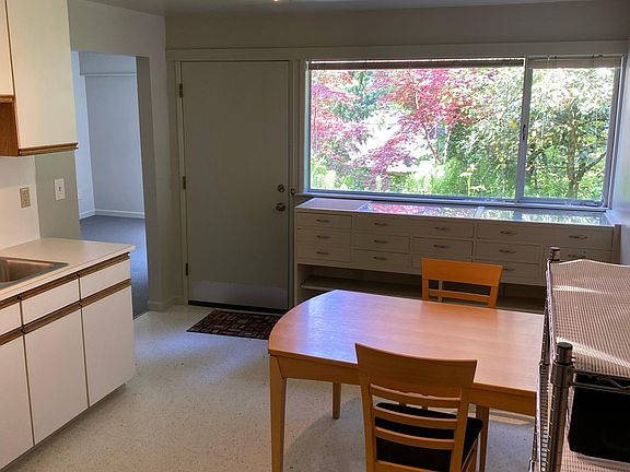 3rd image of 9032 42nd Ave NE #A