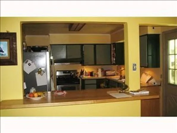 358 Welsh Hills Rd, Granville, OH 43023