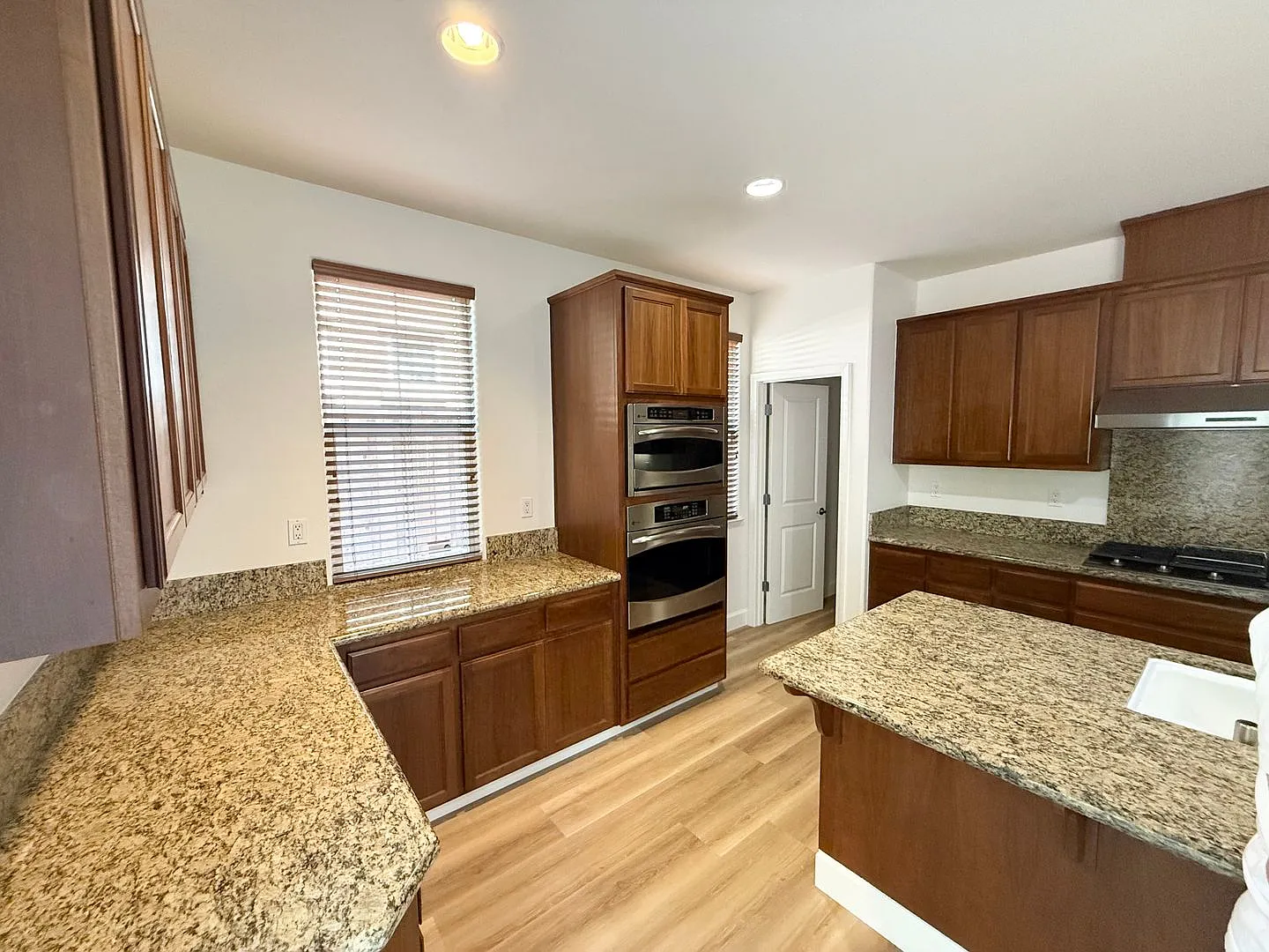 Well-Maintained 4BD/3.5BA Single Family Home in Dublin's Positano Community! — Photo 4