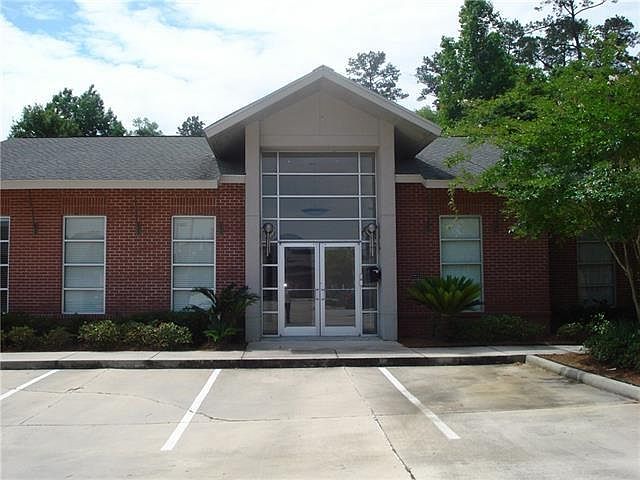 1st image of 641 River Highlands Blvd #A