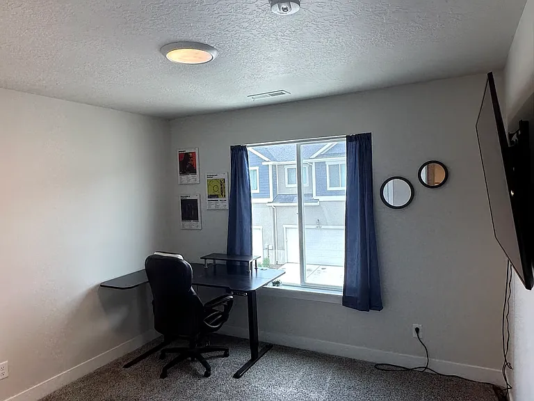1464 N 3920 W — Photo 14