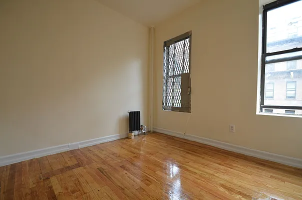 Rented by CITY SKYLINE REALTY INC | media 20