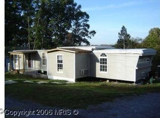 313 Parry Dr, Falling Waters, WV 25419