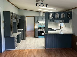116 Sycamore Ln, Long Pond, PA 18334