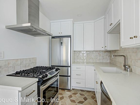 2nd image of 847 6th St #H