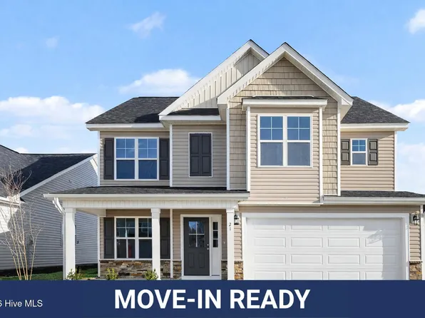 21 E Emily Gardens Drive, Selma, NC 27576