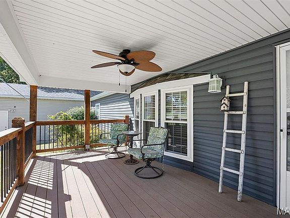 3rd image of 757 Birkhead Rd