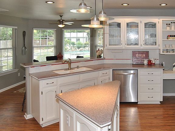 4th image of 11957 Avenue 274