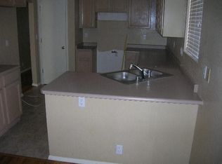 1235 Diamond Pl SW, Albuquerque, NM 87121