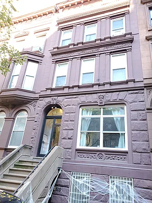 Rented by Weichert Manhattan Midtown | media 9