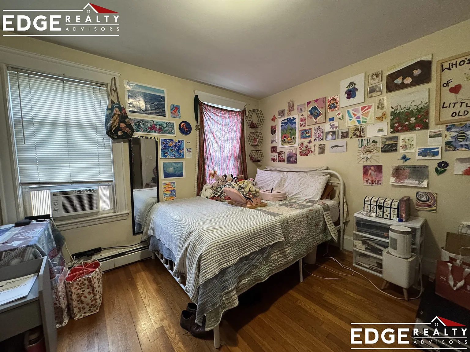 3 bed, 1200 sqft, $3,100 — Photo 4
