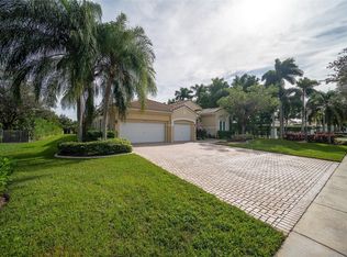 1570 SW 155th Ave, Davie, FL 33326