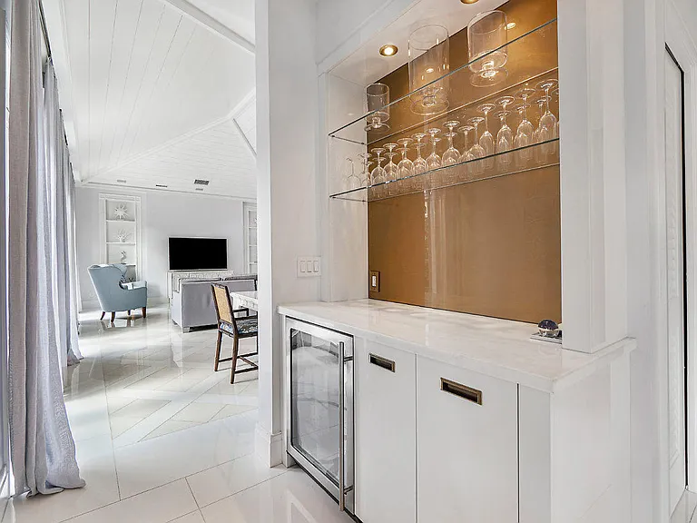 106 Beachway Dr — Photo 26