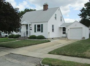 40 Community Dr, Cranston, RI 02905