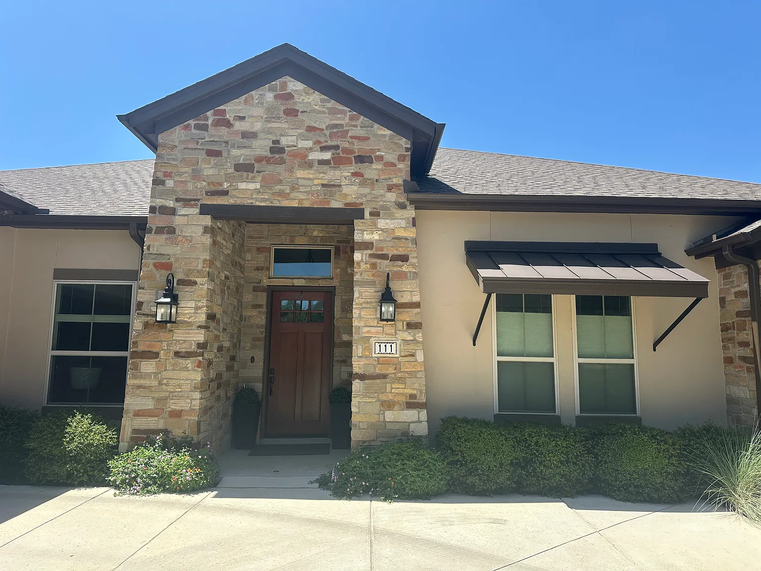 4 bed, 3.5 bath, 3503 sqft, $3,995 — Photo 3