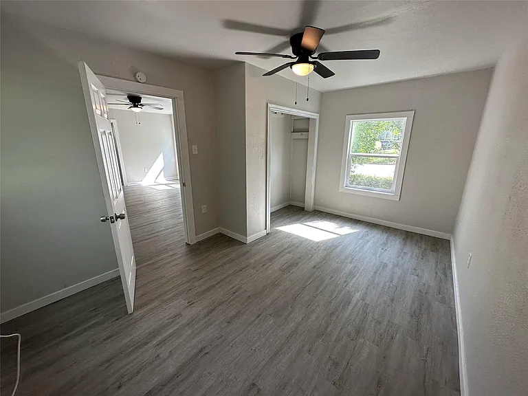 622 Scarbrough St — Photo 6