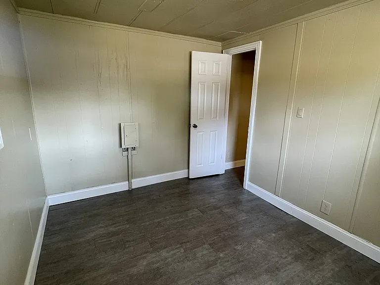 2715 Woodlawn Blvd — Photo 27