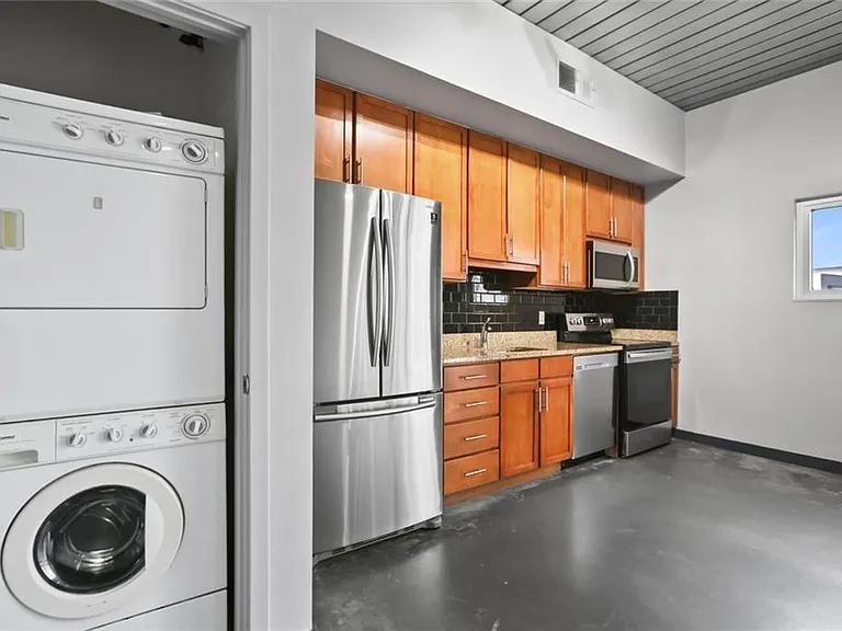 620 Glen Iris Dr NE #501 — Photo 8