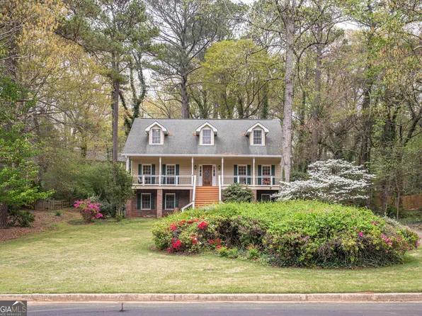 2962 Moorings Pkwy, Snellville, GA 30039