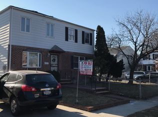 6130 85th St, Middle Village, NY 11379