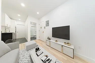 Rented by Platinum Properties