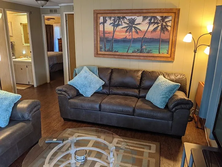 10011 Merion Ct — Photo 17