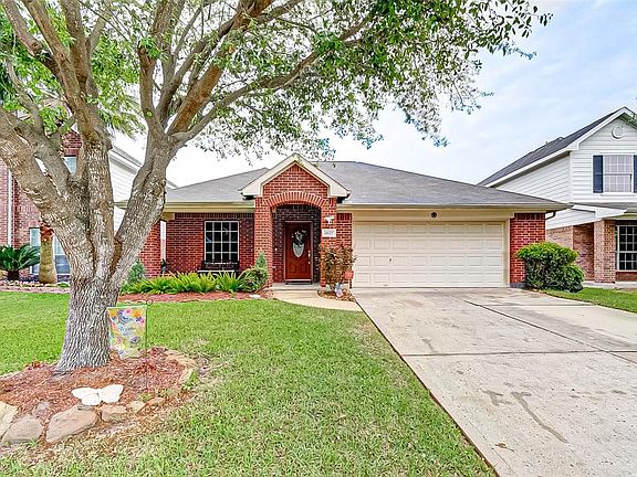 2nd image of 6927 Atasca Creek Dr
