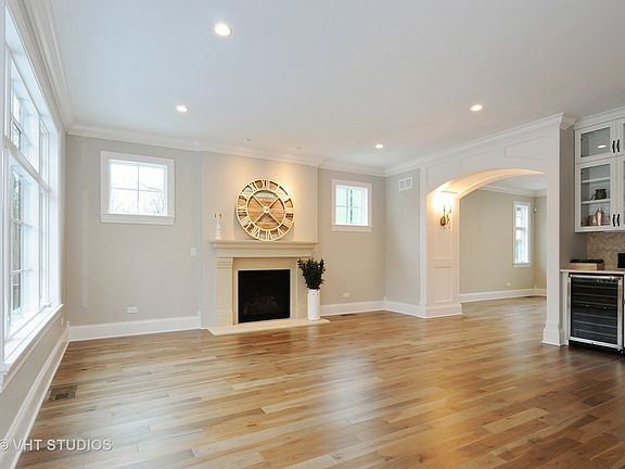 5th image of 826 Leona Mae Ct