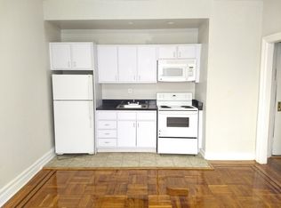 850 40th St APT C8, Brooklyn, NY 11232
