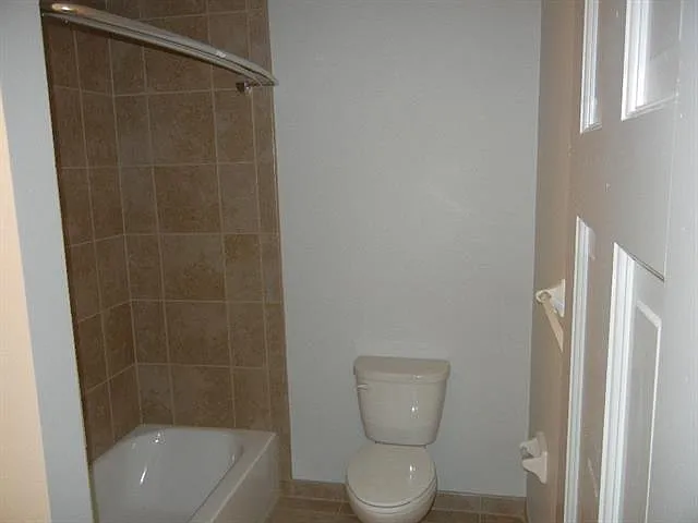 4404 Lake Vista Dr #C — Photo 6